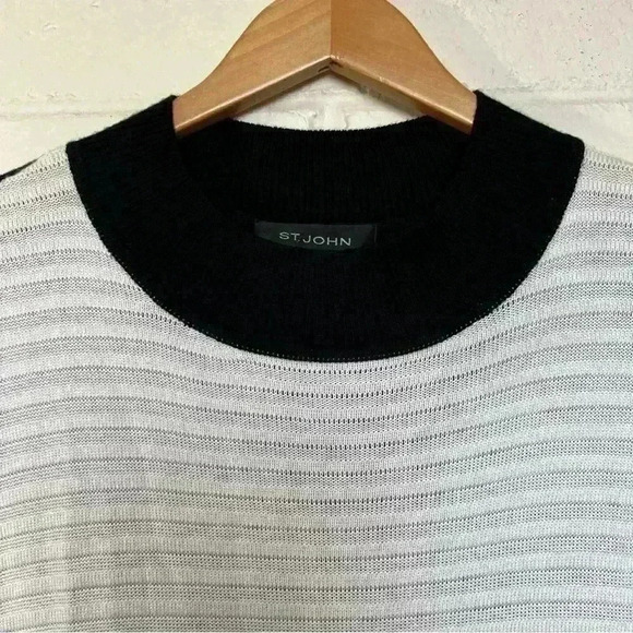 St John Knit Black and White Top-Large - Picture 4 of 7